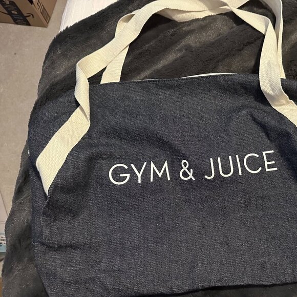 Gym Bag - Picture 1 of 2